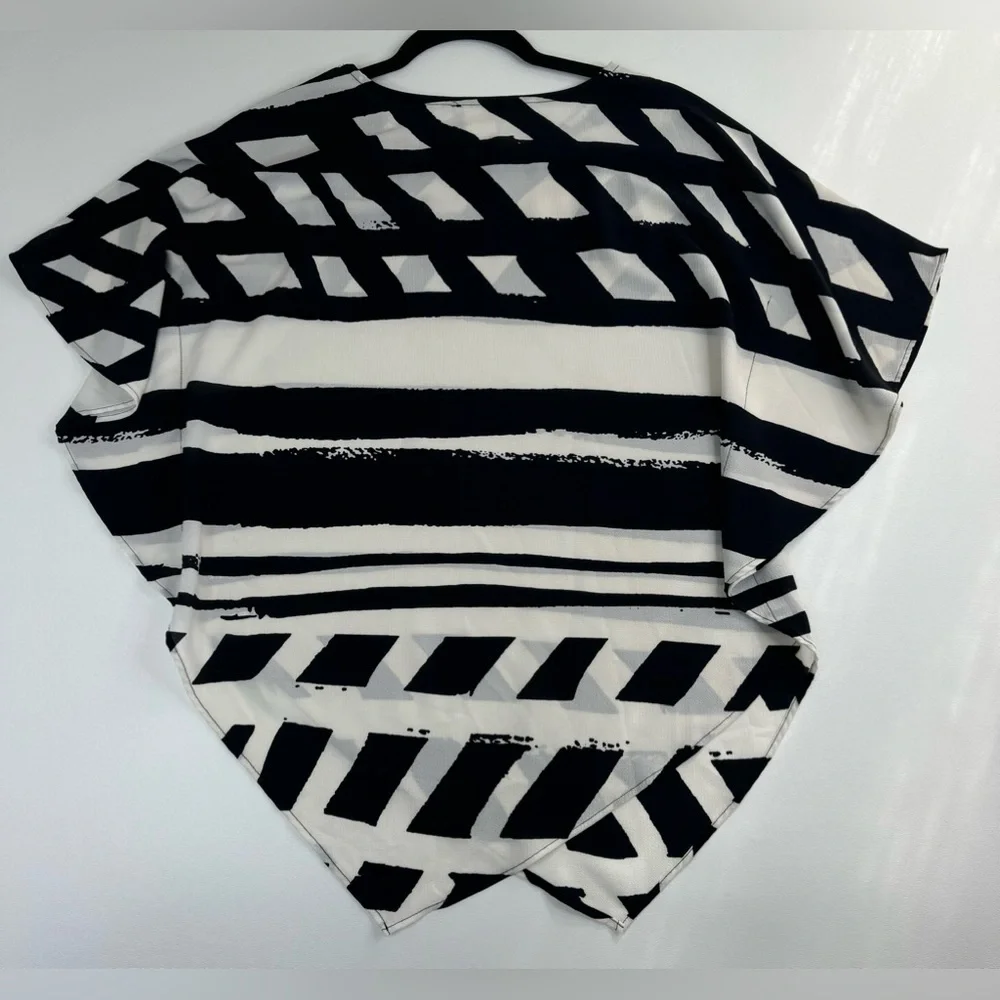 Dolcezza Batwing Asymmetrical Draped Sleeve Blouse Size Small - Picture 3 of 7